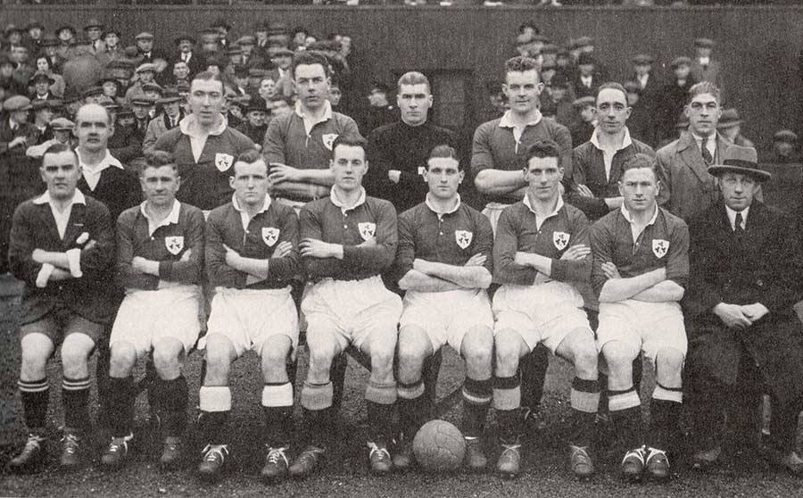 Bobby Irvine with the Ireland team in 1931